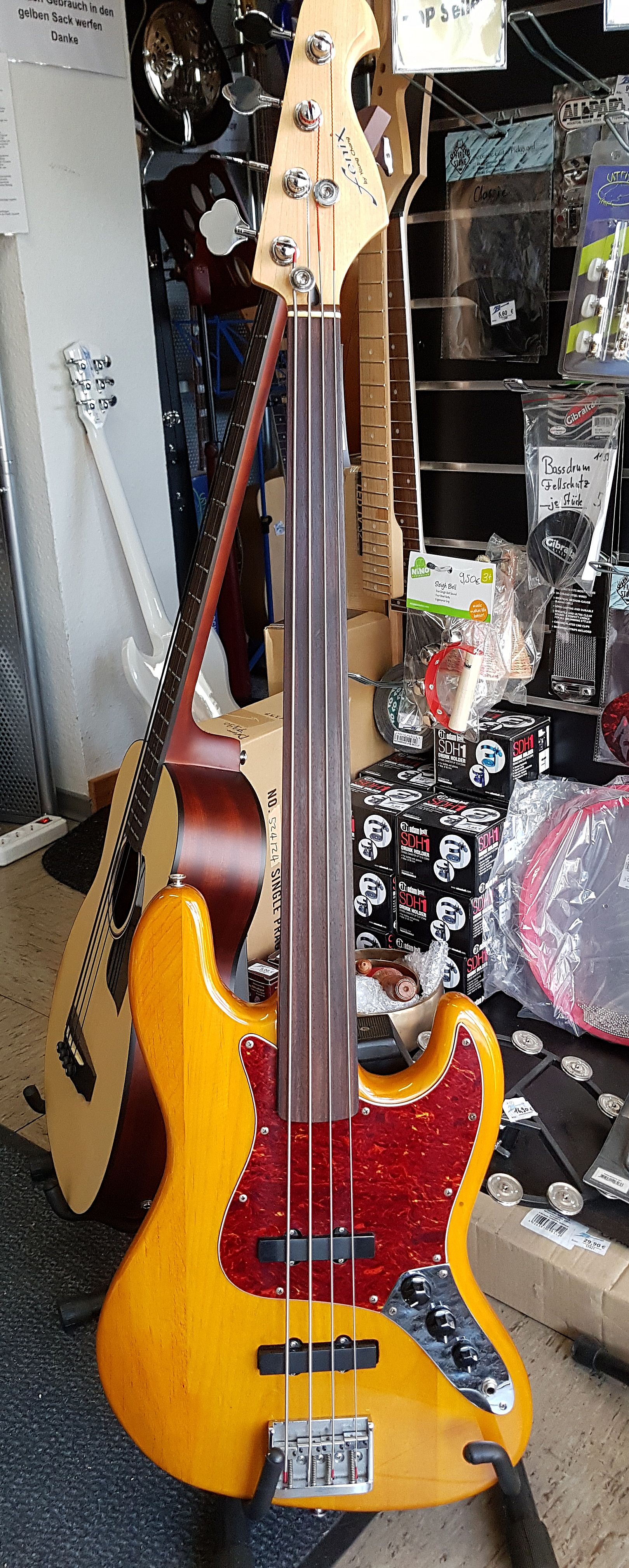 Fenix JB fretless