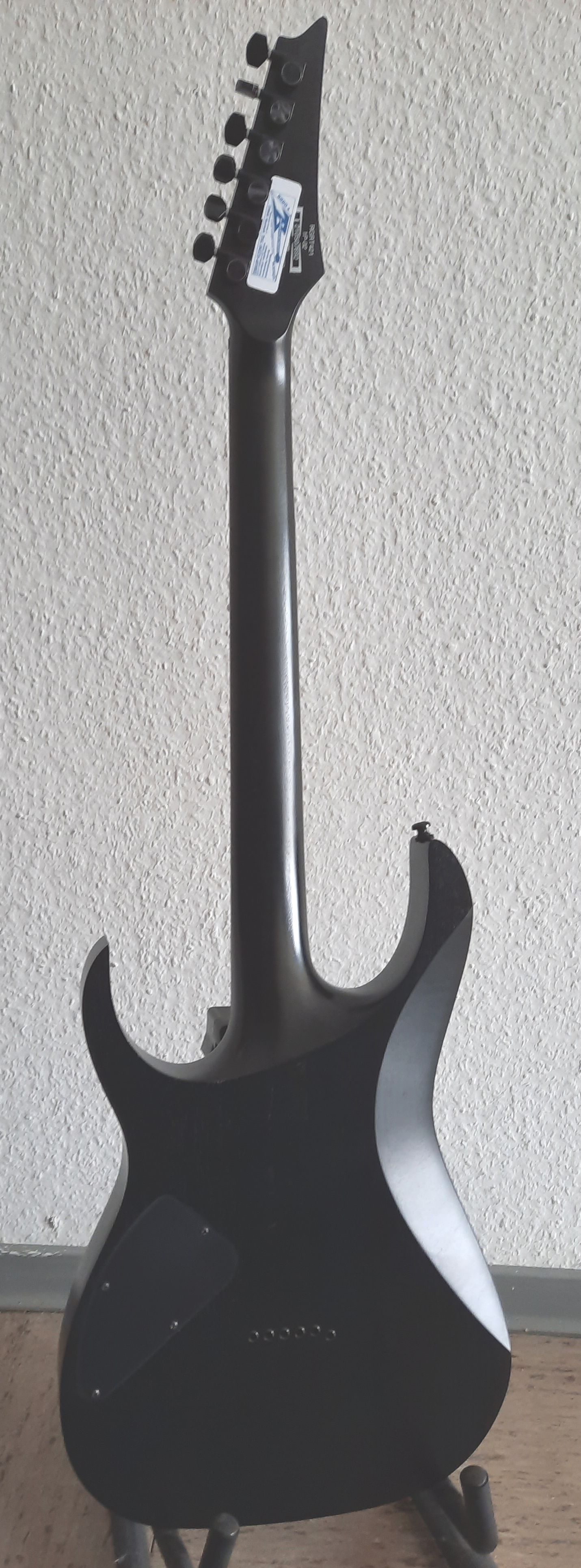 Ibanez RGRT421 Special (2)