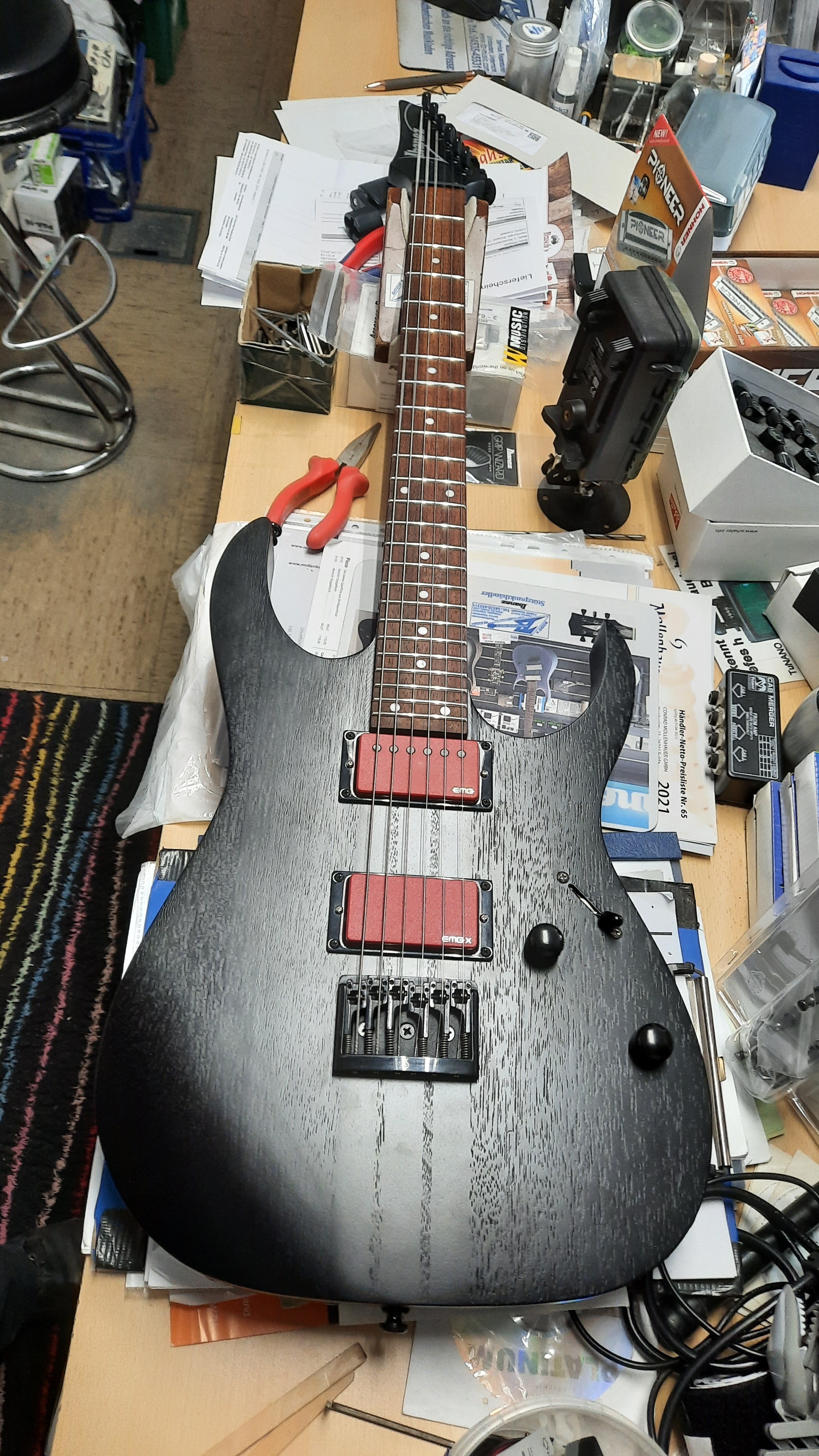 Ibanez RGRT421 Special (3)