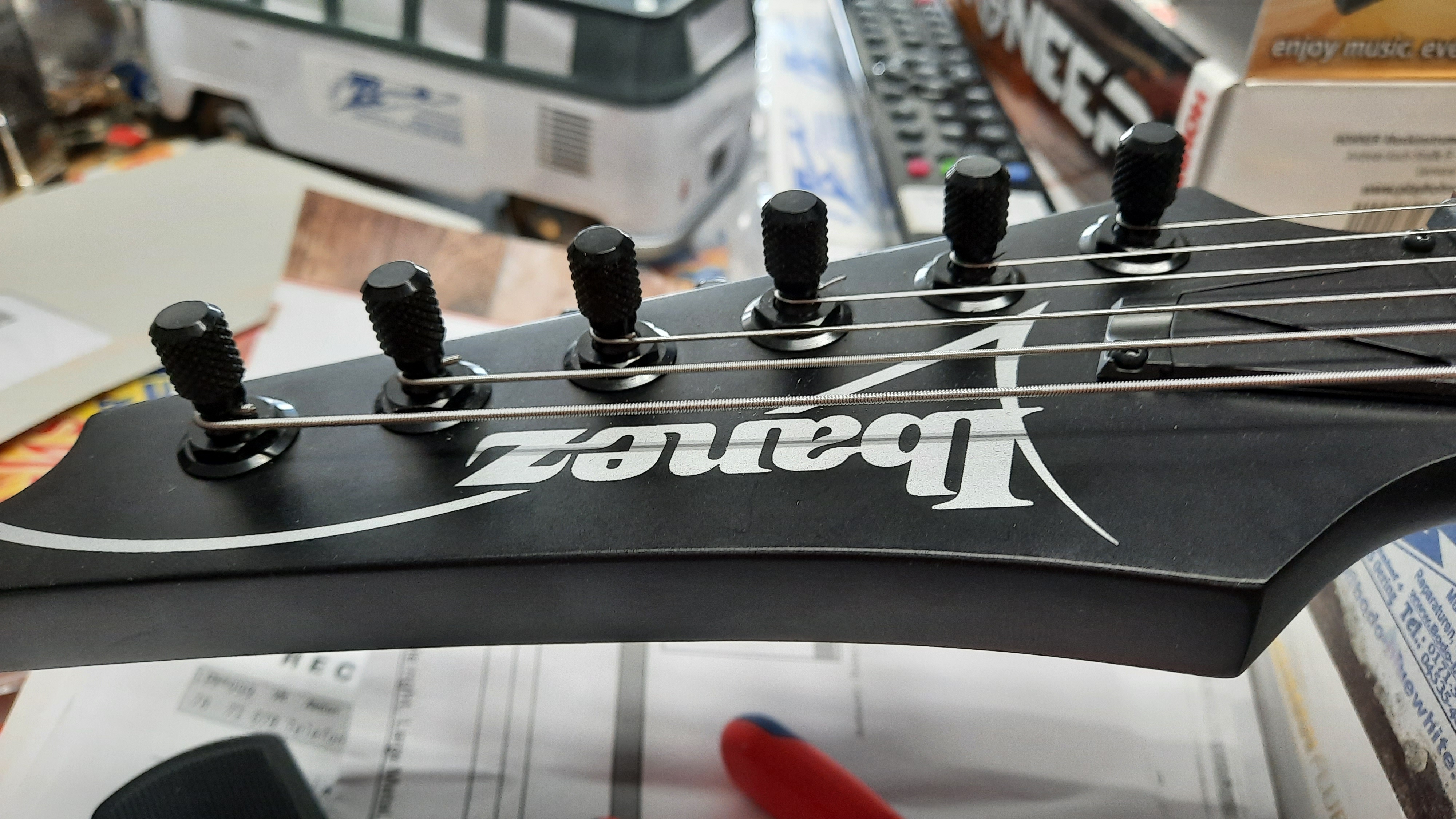 Ibanez RGRT421 Special (5)